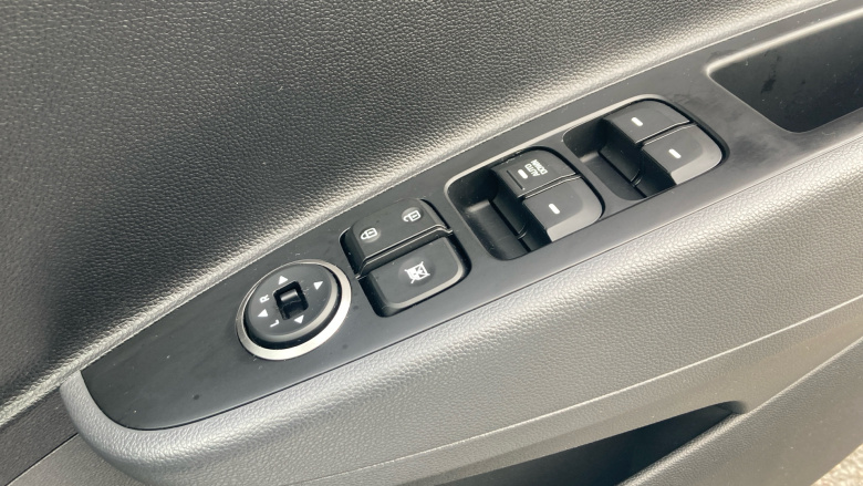 Hyundai i10 1.0 SE 5dr Petrol Hatchback